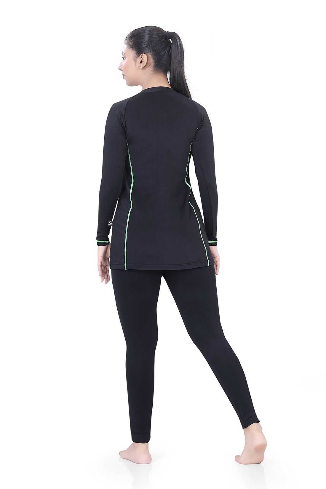 WOMENS TWO PIECE TSHIRT & FULL TIGHTS