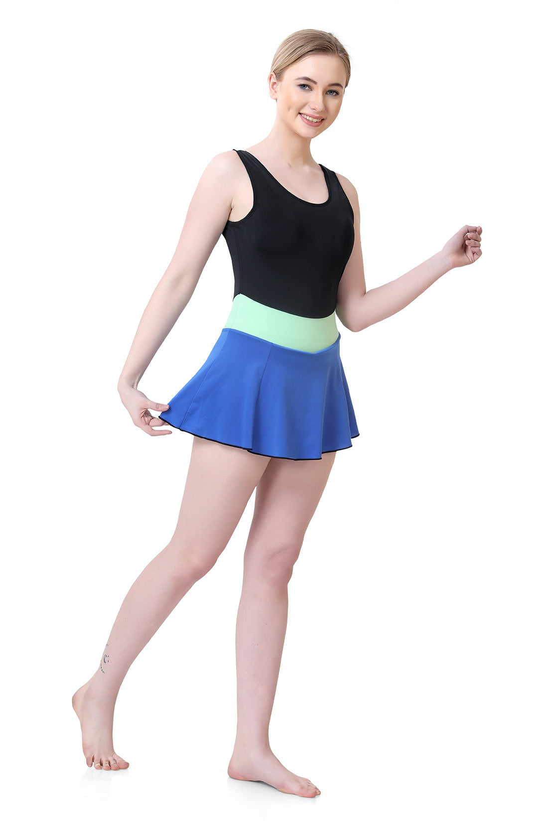 WOMENS ROUND NECK BOYLEG SWIMWEAR