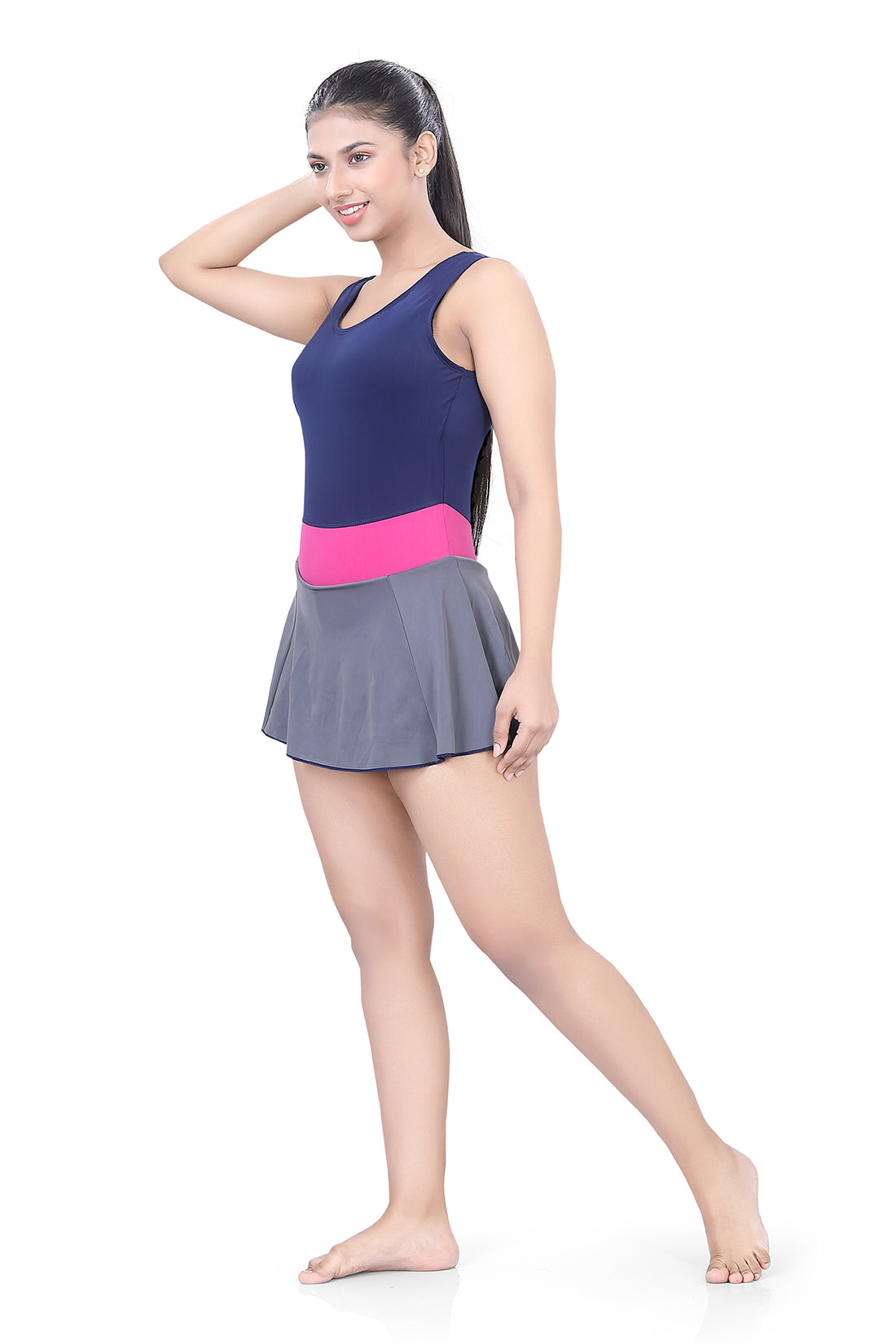 WOMENS ROUND NECK BOYLEG SWIMWEAR