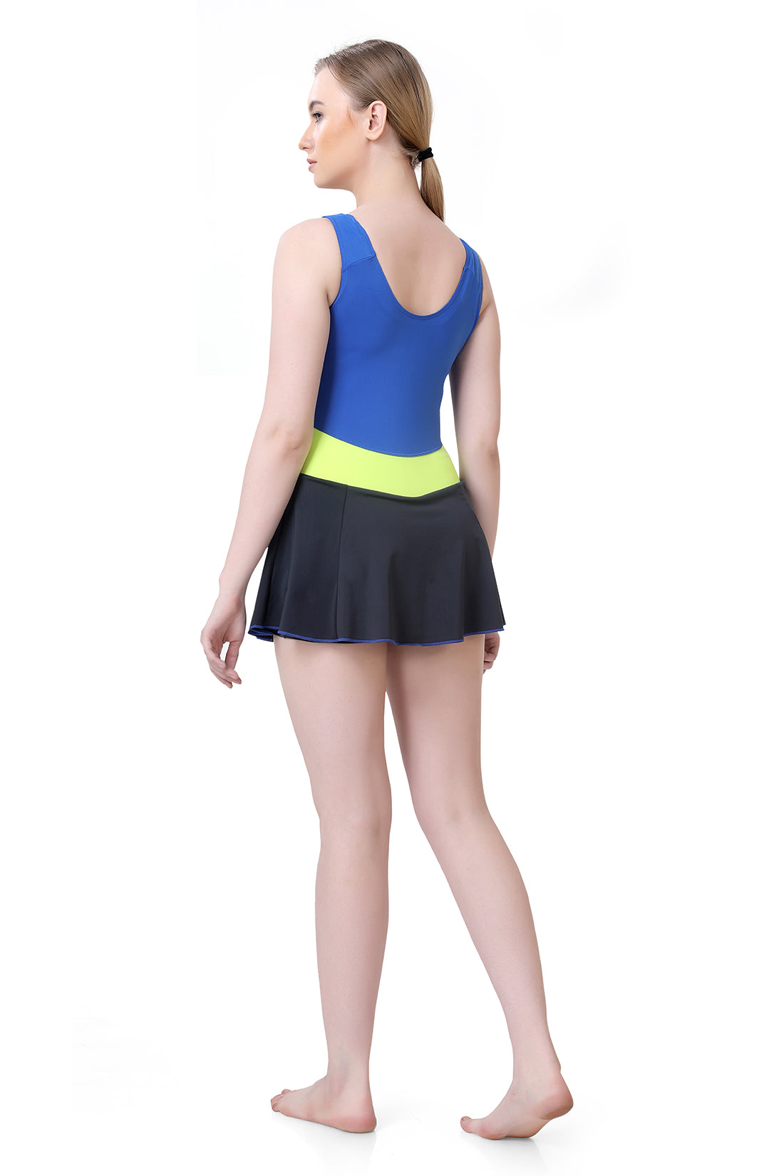 WOMENS ROUND NECK BOYLEG SWIMWEAR