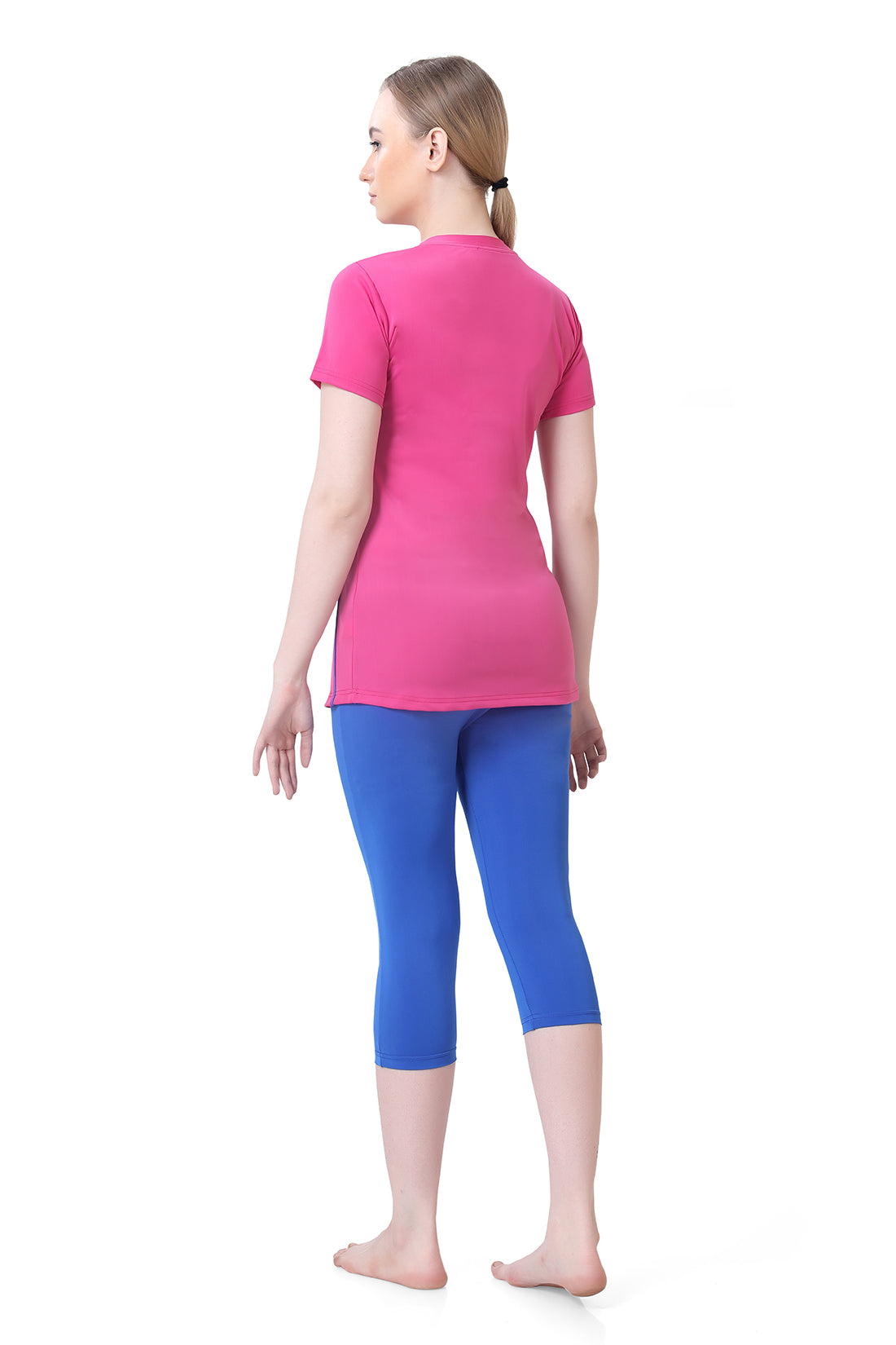 WOMENS TWO PIECE TSHIRT & CAPRI SET