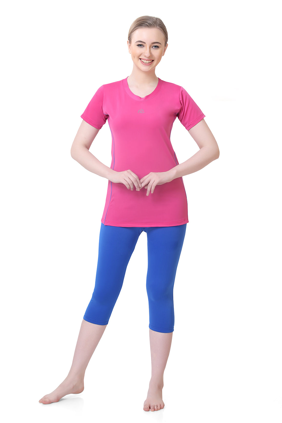 WOMENS TWO PIECE TSHIRT & CAPRI SET