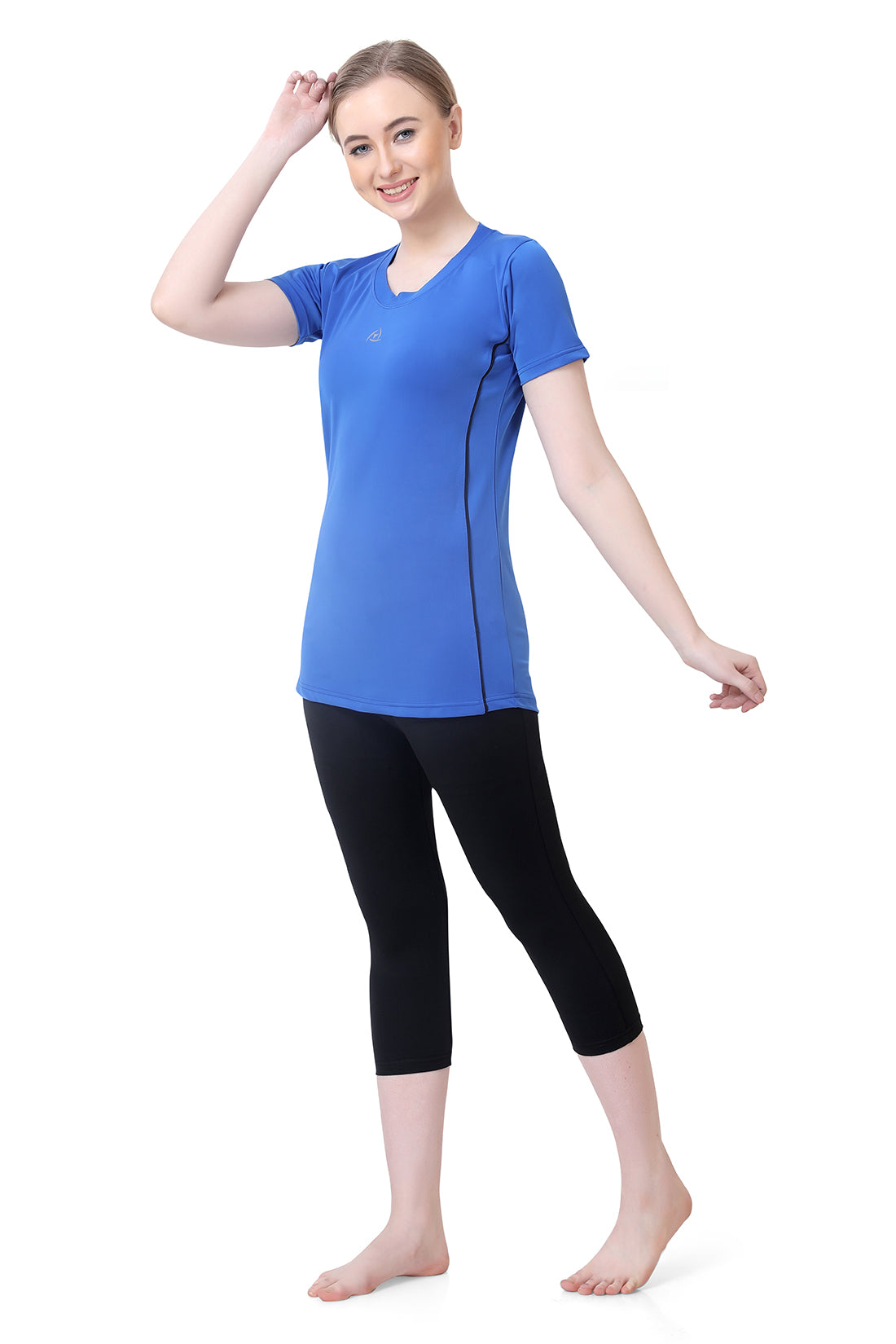 WOMENS TWO PIECE TSHIRT & CAPRI SET