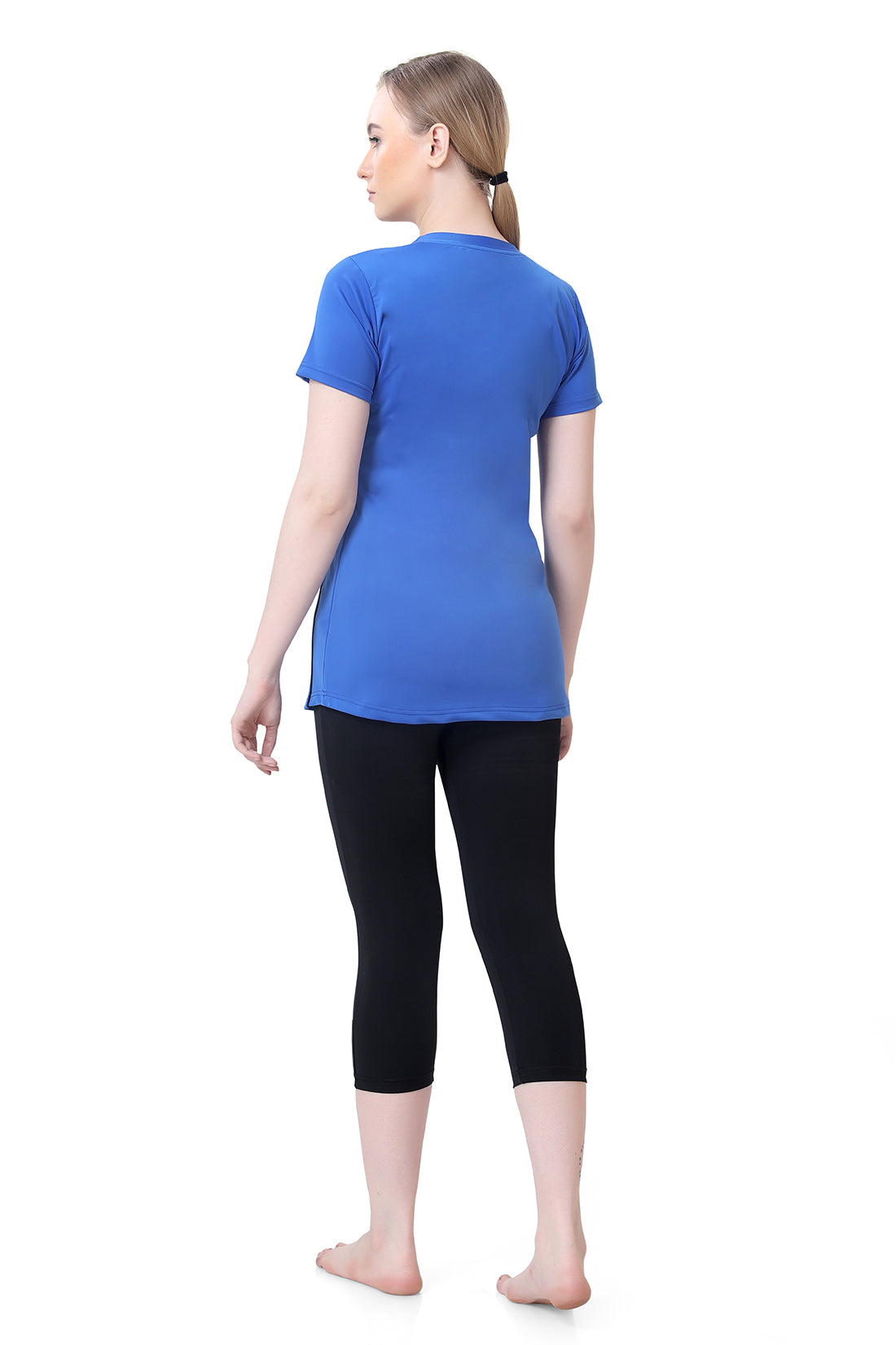 WOMENS TWO PIECE TSHIRT & CAPRI SET